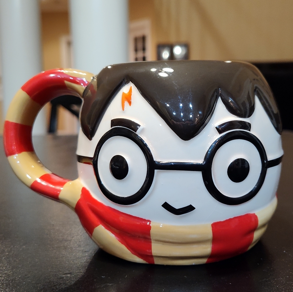Wizarding World Harry Potter Mug20 fluid ounces